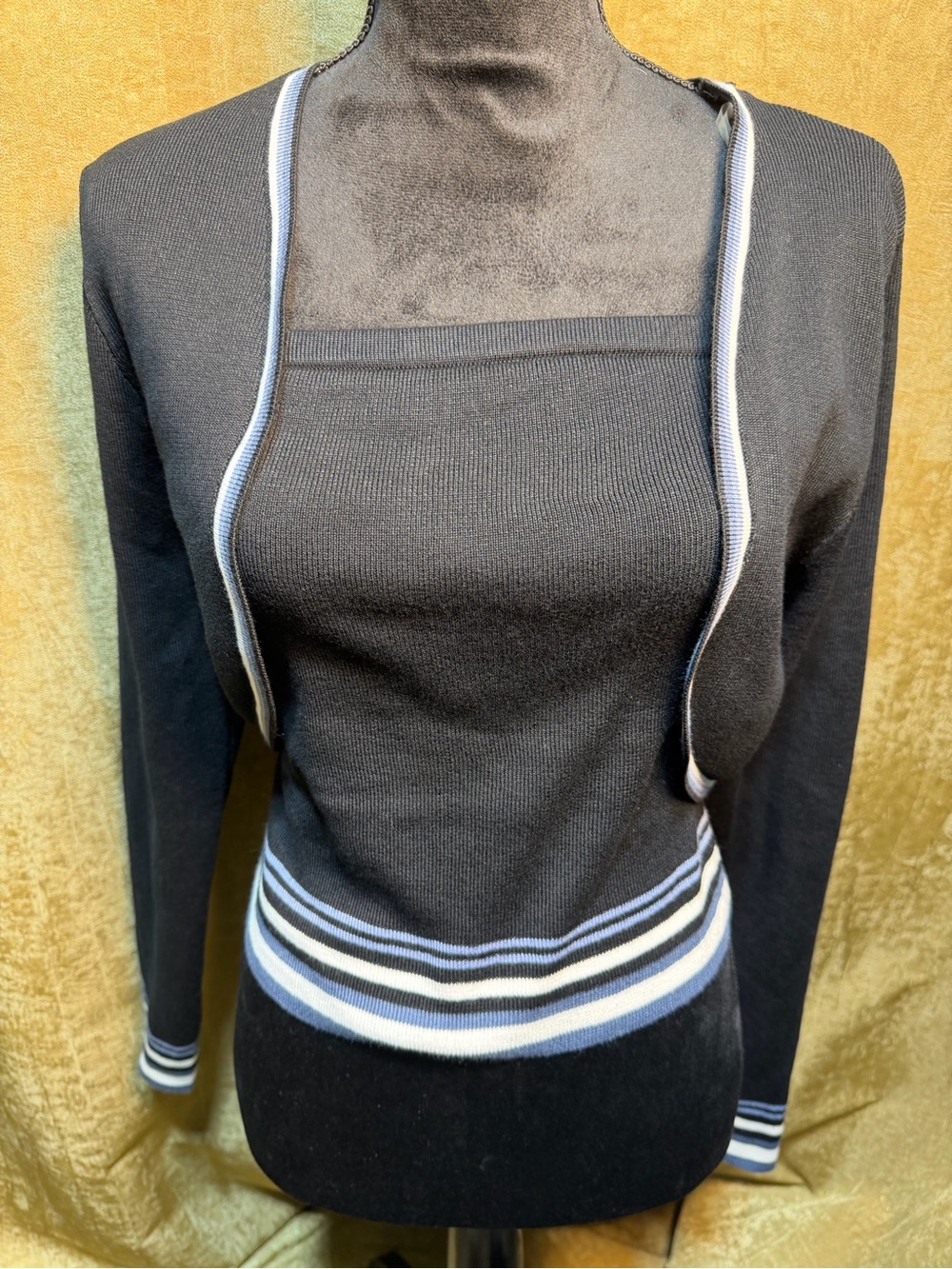Black Striped Women's Sweater Set / L